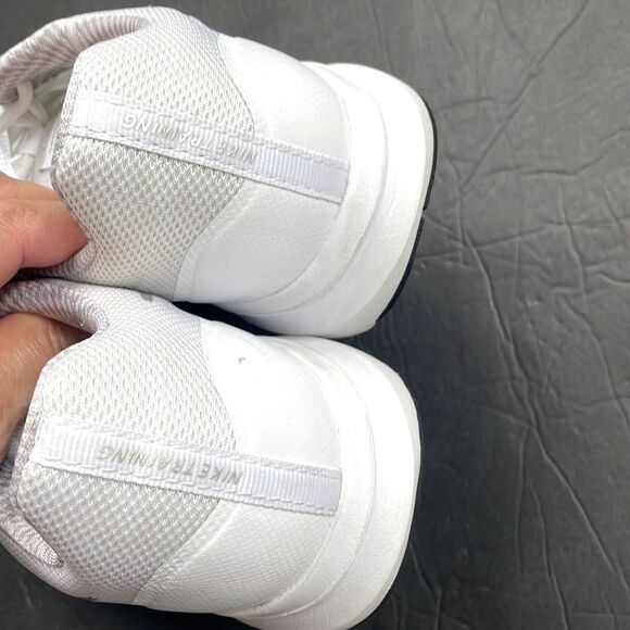 Nike In Season Tr 7 Shoes Womens 11 White Metallic Silver Training 909009-100 - Picture 6 of 10
